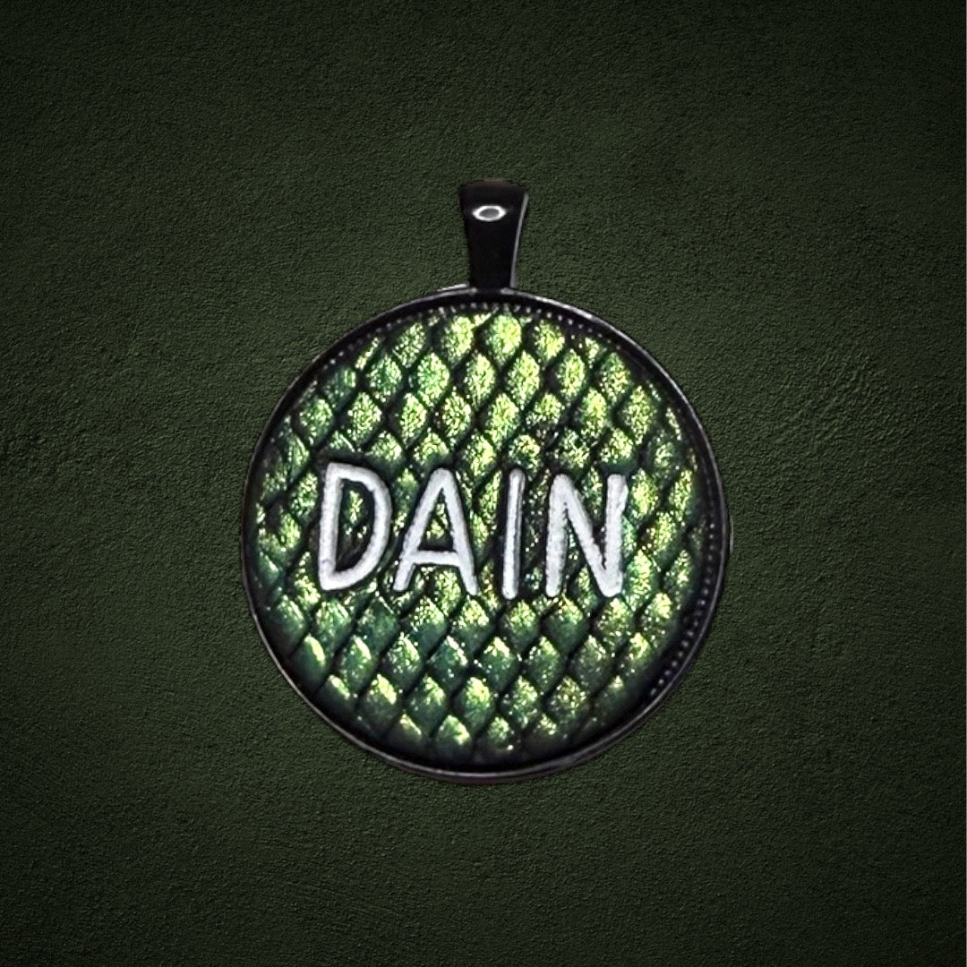 Green Dragon Scale Tag